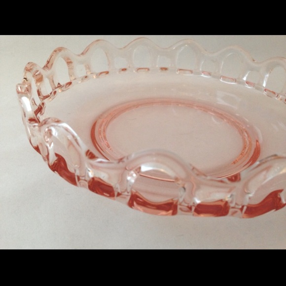 Depression Glass Lancaster "Open Work" Laced Edge Pink 7" Shallow Nappy Bowl - Picture 5 of 7